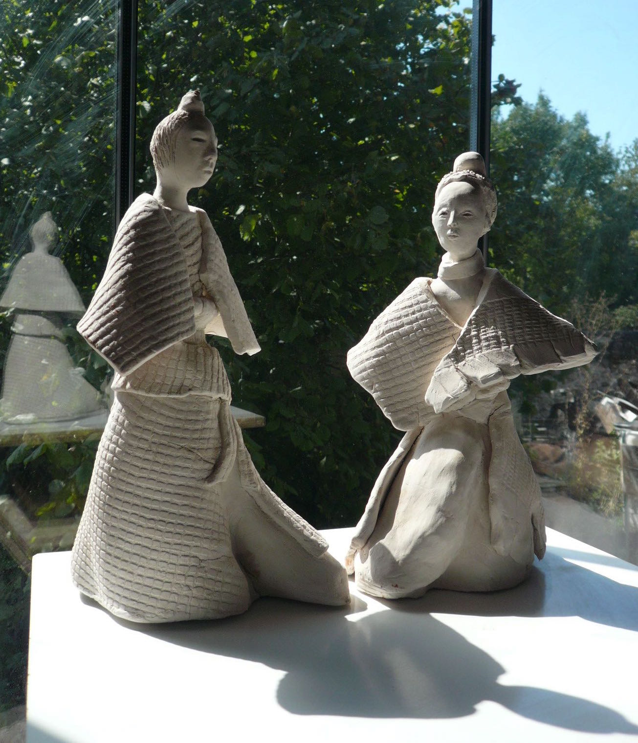 Sculpture d'élèves aux cours de modelage à boissy l'aillerie 95650