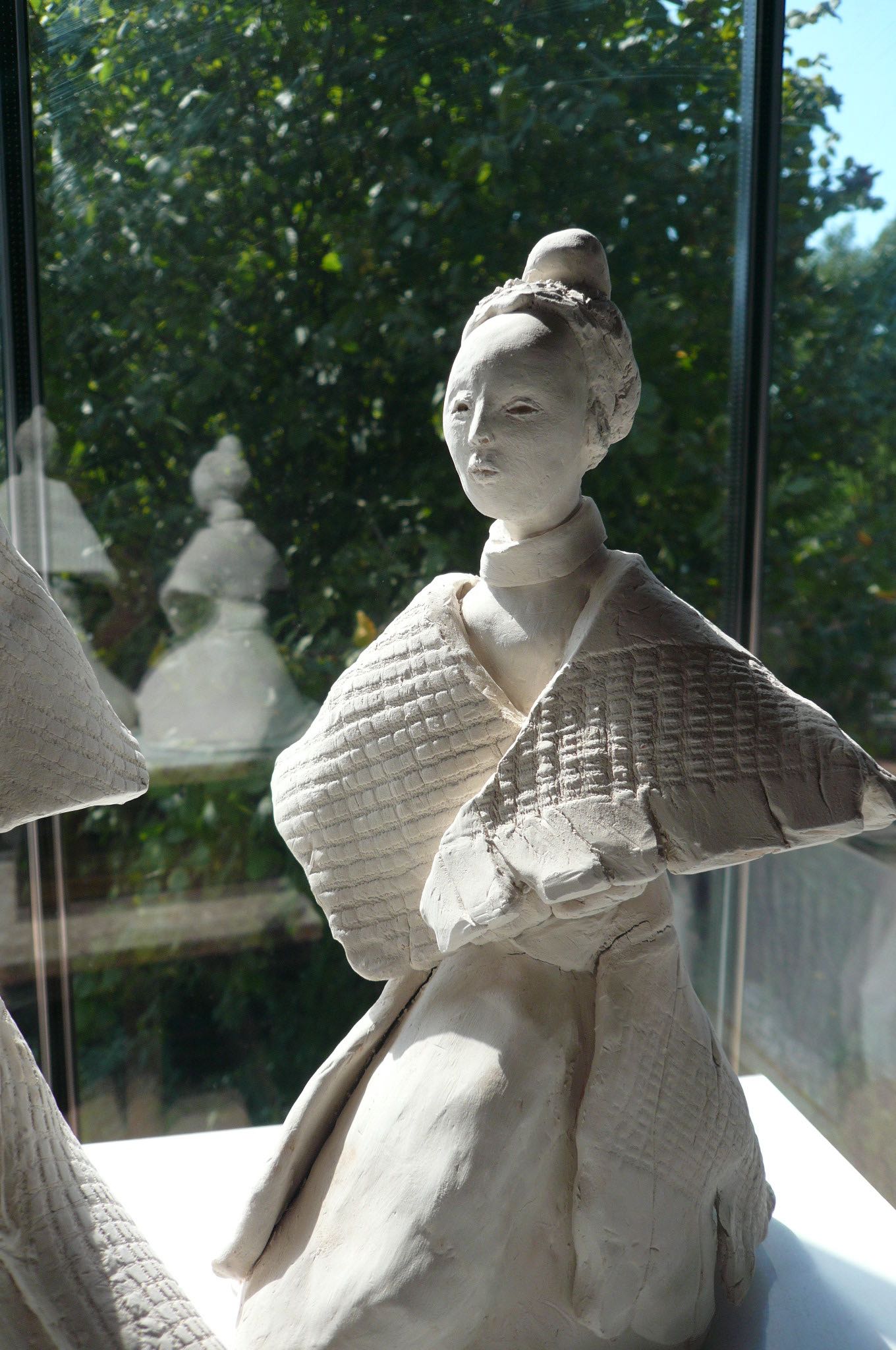 Sculpture d'élèves aux cours de modelage à boissy l'aillerie 95650