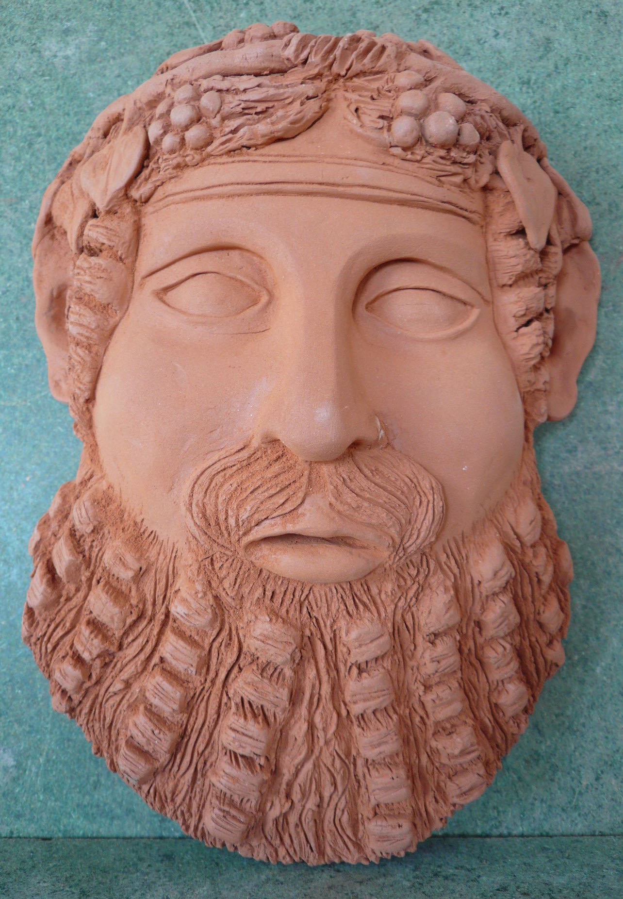 Sculpture d'élèves aux cours de modelage à boissy l'aillerie 95650